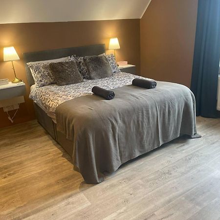 Wind Rose Rooms Ballycastle Esterno foto