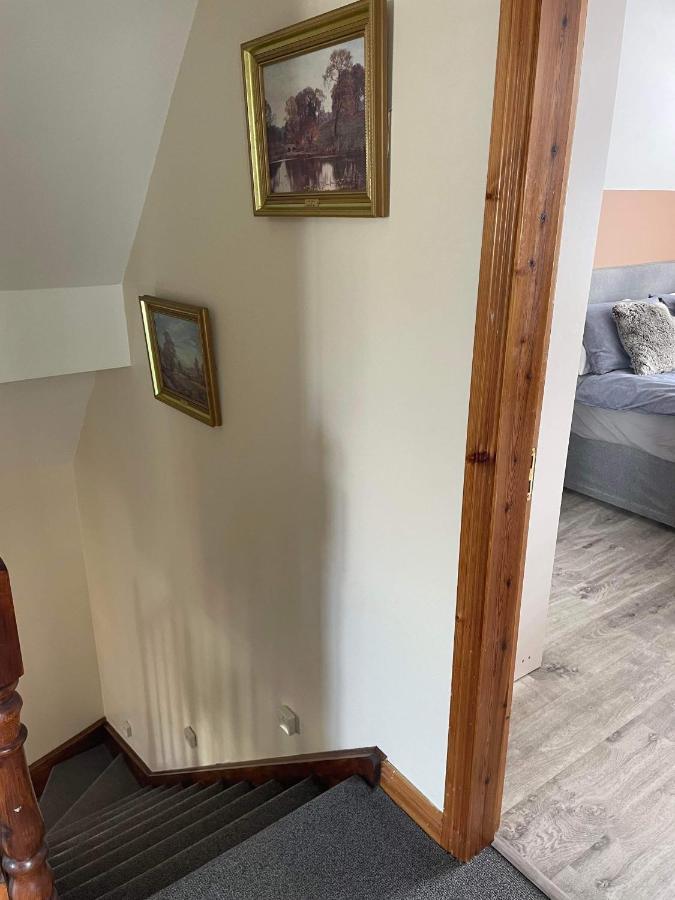 Wind Rose Rooms Ballycastle Esterno foto