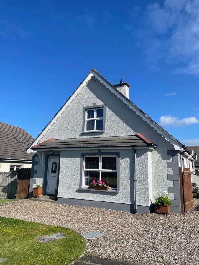 Wind Rose Rooms Ballycastle Esterno foto