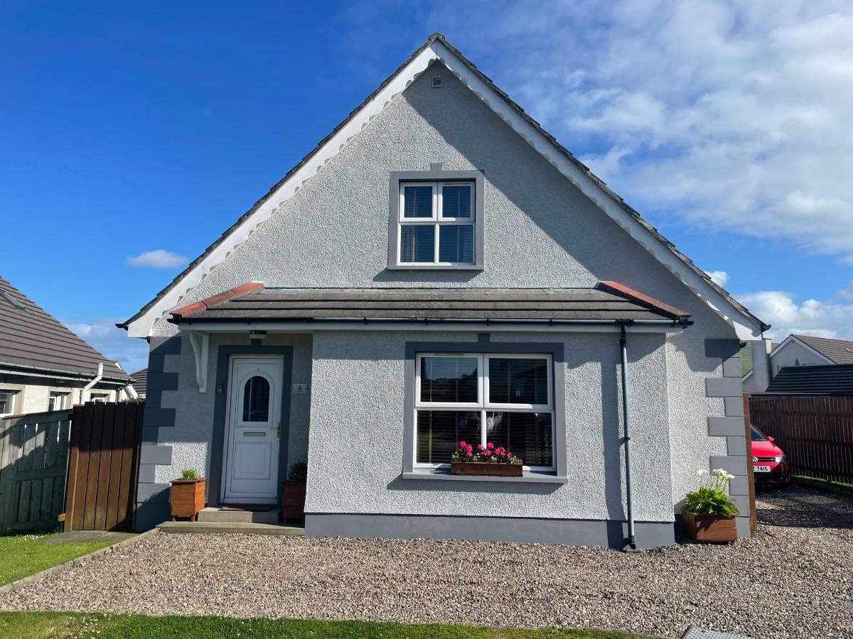 Wind Rose Rooms Ballycastle Esterno foto
